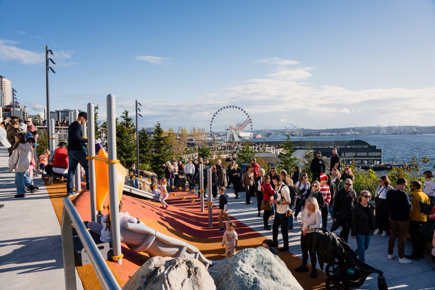 Overlook Walk opening day, photo by Brandon Patoc Photography