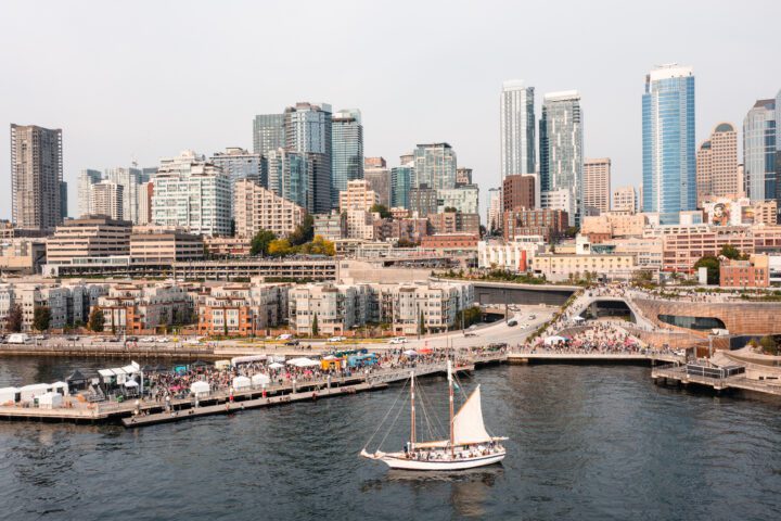 Aerial view of Pier 62 and Overlook Walk